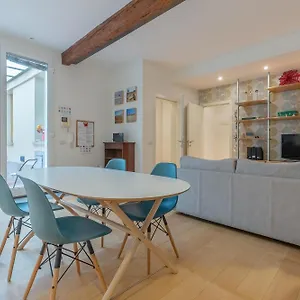 https://teatro-duse-duplex-flat.emilia-romagnahotels.net